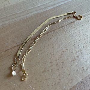 GORJANA GO TO BRACELET SET NEVER WORN